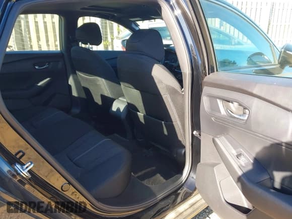 ✅ 2024 Honda Accord Sport • VIN: 1HGCY2F5XRA023430 • Лот: 43466808. Опубликован ранее на IAAI с пробегом 60 064 миль. Бесплатный доступ к архиву аукционных продаж из США и подробный отчёт об истории автомобиля на DreamBid. Изображение 8.