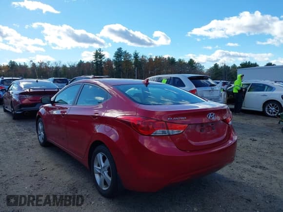 ✅ 2013 Hyundai Elantra GLS • VIN: KMHDH4AE0DU945875 • Lot: 43606698. Listed on IAAI with 52,211 mi. Free auction sales archive from the USA and detailed vehicle history report at DreamBid. Image 3.