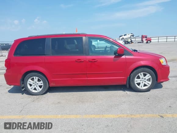 ✅ 2012 Dodge Grand Caravan SXT • VIN: 2C4RDGCG8CR268544 • Лот: 42842518. Опубликован ранее на IAAI с пробегом 153 622 миль. Бесплатный доступ к архиву аукционных продаж из США и подробный отчёт об истории автомобиля на DreamBid. Изображение 13.