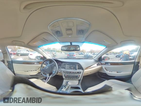 ✅ 2016 Hyundai Sonata Sport • VIN: 5NPE34AF6GH349667 • Lot: 91517115. Wystawiony na Copart z przebiegiem 131 183 mil. Bezpłatny archiwum sprzedaży aukcyjnych z USA i szczegółowy raport historii pojazdu na DreamBid. Zdjęcie 14.