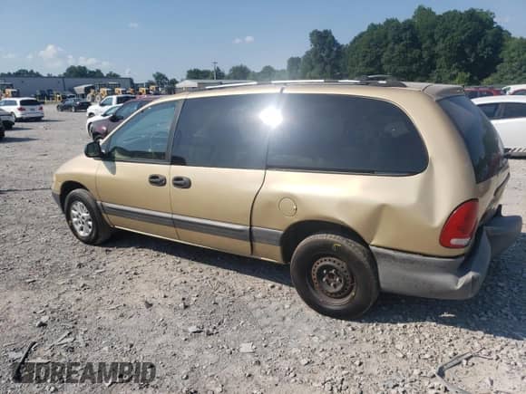 1996 Dodge Caravan SE с VIN 1B4GP44R2TB318119, выставлен на аукционе Copart как лот 61597585 с пробегом 184 701 миль миль и Чистый • Clean title. История ставок и продаж доступна на DreamBid. Изображение 2.