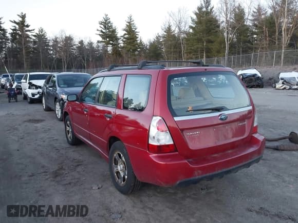 ✅ 2007 Subaru Forester X • VIN: JF1SG636X7G726432 • Lot: 43742015. Listed on IAAI with 162,300 mi. Free auction sales archive from the USA and detailed vehicle history report at DreamBid. Image 3.