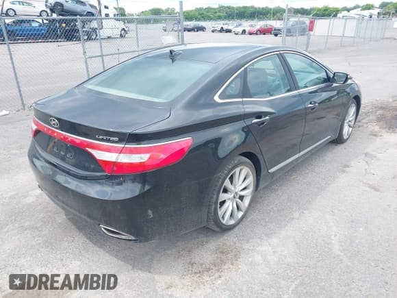 ✅ 2014 Hyundai Azera Limited • VIN: KMHFH4JG5EA353031 • Lot: 42481763. Listed on IAAI with 90,244 mi. Free auction sales archive from the USA and detailed vehicle history report at DreamBid. Image 4.