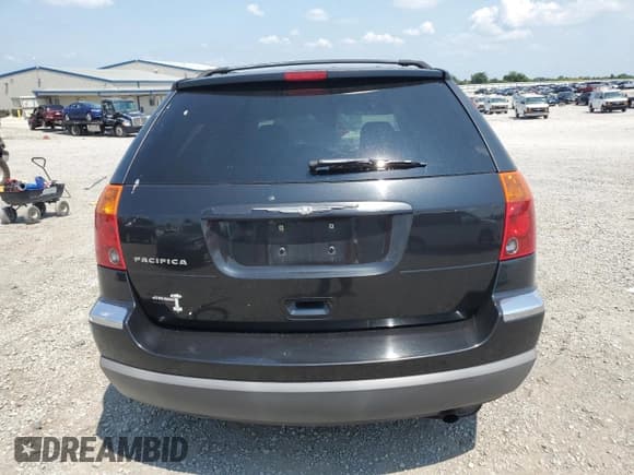 ✅ 2004 Chrysler Pacifica • VIN: 2C8GM68474R315286 • Lot: 67041725. Wystawiony na Copart z przebiegiem 163 604 mil. Bezpłatny archiwum sprzedaży aukcyjnych z USA i szczegółowy raport historii pojazdu na DreamBid. Zdjęcie 6.
