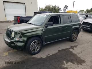 ✅ 2009 Jeep Patriot Sport • VIN: 1J4FF28B39D249757 • Lot: 71512025. Listed on Copart with 106,942 mi. Free auction sales archive from the USA and detailed vehicle history report at DreamBid. Image 1.
