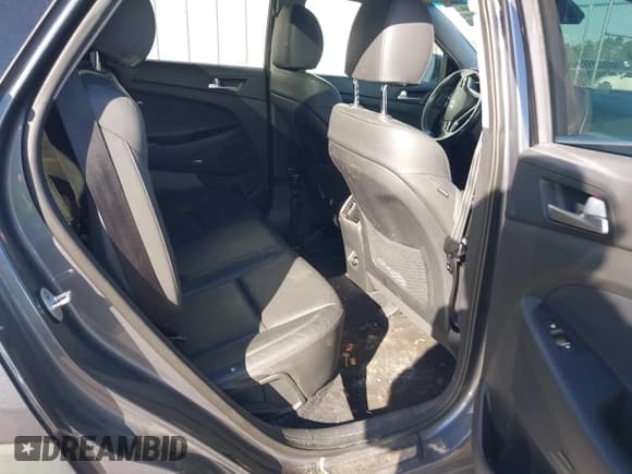 ✅ 2019 Hyundai Tucson Ultimate • VIN: KM8J3CAL5KU853538 • Lot: 41752809. Wystawiony na IAAI z przebiegiem 136 348 mil. Bezpłatny archiwum sprzedaży aukcyjnych z USA i szczegółowy raport historii pojazdu na DreamBid. Zdjęcie 8.