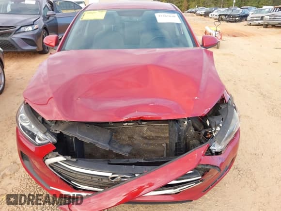 ✅ 2018 Hyundai Elantra SEL • VIN: 5NPD84LF2JH249745 • Lot: 43385820. Listed on IAAI with 68,372 mi. Free auction sales archive from the USA and detailed vehicle history report at DreamBid. Image 6.