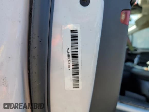 ✅ 2022 Ford Escape SE • VIN: 1FMCU9G68NUA43660 • Lot: 84442615. Listed on Copart with 98,692 mi. Free auction sales archive from the USA and detailed vehicle history report at DreamBid. Image 13.