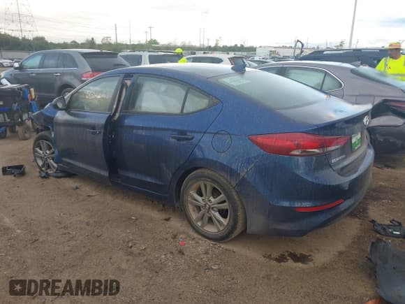 ✅ 2017 Hyundai Elantra Limited • VIN: 5NPD84LF5HH203675 • Lot: 43383132. Listed on IAAI with 97,209 mi. Free auction sales archive from the USA and detailed vehicle history report at DreamBid. Image 3.