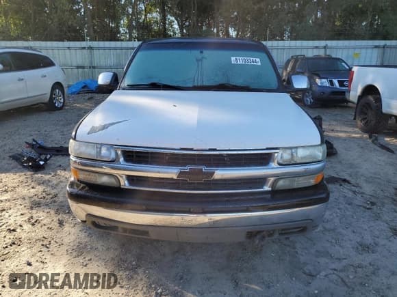 ✅ 2000 Chevrolet Silverado 1500 LS • VIN: 2GCEC19T6Y1290941 • Лот: 81103344. Опубликован ранее на Copart с пробегом 320 909 миль. Бесплатный доступ к архиву аукционных продаж из США и подробный отчёт об истории автомобиля на DreamBid. Изображение 5.
