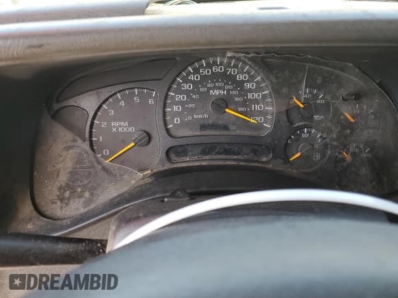 ✅ 2004 Chevrolet Suburban LS • VIN: 1GNEC16T04J219522 • Лот: 47453025. Опубликован ранее на Copart с пробегом Не указан. Бесплатный доступ к архиву аукционных продаж из США и подробный отчёт об истории автомобиля на DreamBid. Изображение 9.