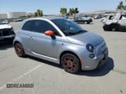 ✅ 2018 FIAT 500e • VIN: 3C3CFFGE7JT362531 • Лот: 65175445. Опубликован ранее на Copart с пробегом 50 820 миль. Бесплатный доступ к архиву аукционных продаж из США и подробный отчёт об истории автомобиля на DreamBid. Изображение 4.