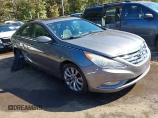 2013 Hyundai Sonata Limited with VIN 5NPEC4AC4DH577250, listed as a IAAI auction lot 43391556 with 117,760 mi miles and . Bid and sale history available at DreamBid. Image 1.