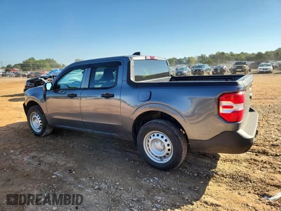 ✅ 2025 Ford Maverick XL • VIN: 3FTTW8A38SRA93534 • Lot: 85942635. Wystawiony na Copart z przebiegiem 4 062 mil. Bezpłatny archiwum sprzedaży aukcyjnych z USA i szczegółowy raport historii pojazdu na DreamBid. Zdjęcie 2.