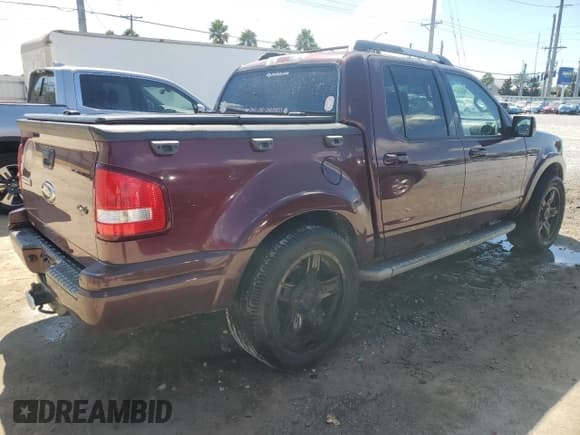 ✅ 2007 Ford Explorer Sport Trac Limited • VIN: 1FMEU53K37UA14106 • Lot: 87012255. Wystawiony na Copart z przebiegiem 158 887 mil. Bezpłatny archiwum sprzedaży aukcyjnych z USA i szczegółowy raport historii pojazdu na DreamBid. Zdjęcie 3.