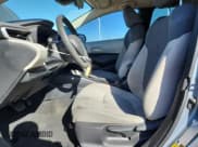 ✅ 2020 Toyota Corolla Hybrid LE • VIN: JTDEBRBE4LJ010543 • Лот: 82437045. Опубликован ранее на Copart с пробегом 158 449 миль. Бесплатный доступ к архиву аукционных продаж из США и подробный отчёт об истории автомобиля на DreamBid. Изображение 7.