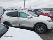 ✅ 2014 Nissan Rogue SV • VIN: 5N1AT2MV2EC826931 • Lot: 43734306. Listed on IAAI with 193,445 mi. Free auction sales archive from the USA and detailed vehicle history report at DreamBid. Image 13.