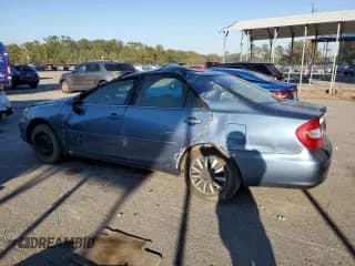 ✅ 2003 Toyota Camry LE • VIN: 4T1BE32K63U680960 • Lot: 91765875. Wystawiony na Copart z przebiegiem 282 330 mil. Bezpłatny archiwum sprzedaży aukcyjnych z USA i szczegółowy raport historii pojazdu na DreamBid. Zdjęcie 2.