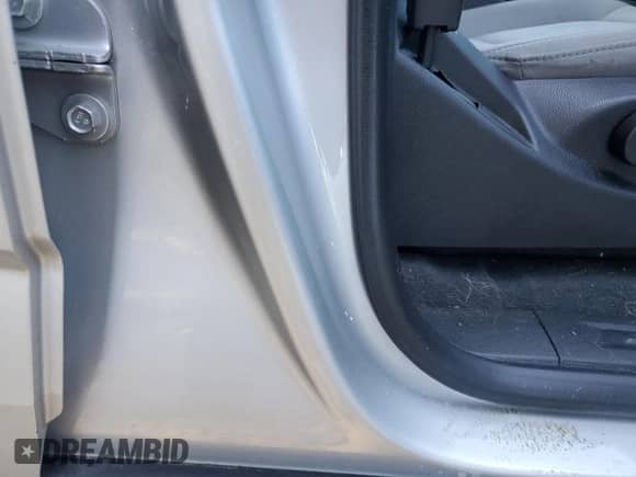 2019 Chevrolet Colorado 4WD Work Truck с VIN 1GCGTBEN4K1166038, выставлен на аукционе Copart как лот 71398775 с пробегом Не указан миль и Списание • Salvage title. История ставок и продаж доступна на DreamBid. Изображение 12.