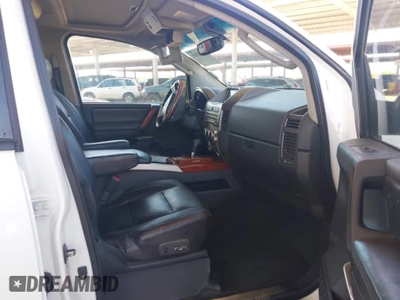 ✅ 2007 Infiniti QX56 • VIN: 5N3AA08A97N800231 • Lot: 42317633. Wystawiony na IAAI z przebiegiem Nie podano. Bezpłatny archiwum sprzedaży aukcyjnych z USA i szczegółowy raport historii pojazdu na DreamBid. Zdjęcie 5.