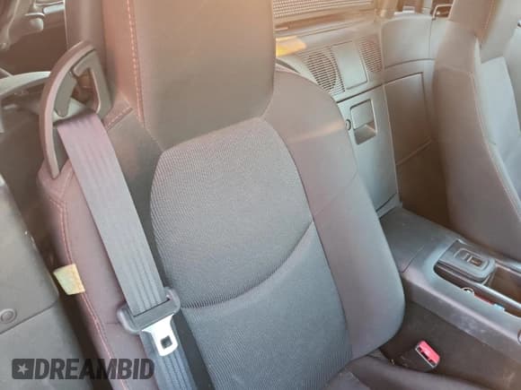 ✅ 2013 Mazda MX-5 Miata Club • VIN: JM1NC2MF5D0233319 • Lot: 82054395. Listed on Copart with 35,300 mi. Free auction sales archive from the USA and detailed vehicle history report at DreamBid. Image 10.