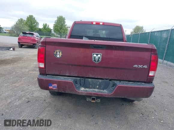 2019 Ram 1500 Tradesman with VIN 1C6RR7FG7KS501699, listed as a IAAI auction lot 42220021 with 92,433 mi miles and . Bid and sale history available at DreamBid. Image 16.