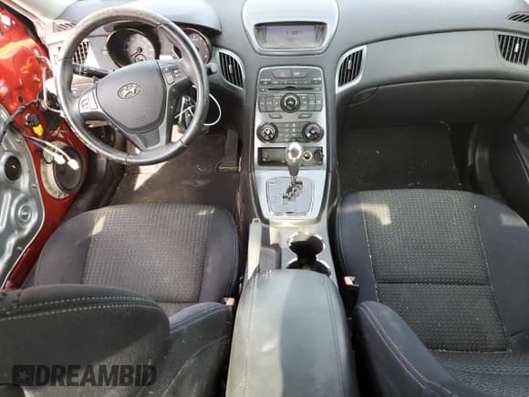 ✅ 2012 Hyundai Genesis Coupe Premium • VIN: KMHHT6KD6CU067353 • Lot: 82428074. Wystawiony na Copart z przebiegiem 121 101 mil. Bezpłatny archiwum sprzedaży aukcyjnych z USA i szczegółowy raport historii pojazdu na DreamBid. Zdjęcie 8.