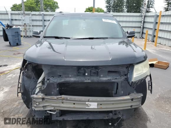 ✅ 2016 Ford Explorer • VIN: 1FM5K7B85GGA95616 • Lot: 59511125. Listed on Copart with 144,615 mi. Free auction sales archive from the USA and detailed vehicle history report at DreamBid. Image 5.