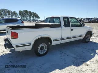 ✅ 1998 Chevrolet S-10 LS • VIN: 1GCCS19X6W8191575 • Лот: 46644315. Опубликован ранее на Copart с пробегом 134 309 миль. Бесплатный доступ к архиву аукционных продаж из США и подробный отчёт об истории автомобиля на DreamBid. Изображение 3.