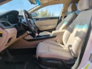 ✅ 2017 Hyundai Sonata SE • VIN: KMHE24L10HA050328 • Лот: 83826225. Опубликован ранее на Copart с пробегом 124 716 миль. Бесплатный доступ к архиву аукционных продаж из США и подробный отчёт об истории автомобиля на DreamBid. Изображение 7.