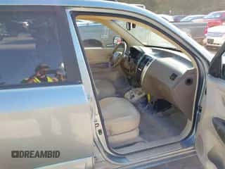 2006 Hyundai Tucson GLS with VIN KM8JN72DX6U336752, listed as a IAAI auction lot 43308143 with 211,079 mi miles and . Bid and sale history available at DreamBid. Image 5.