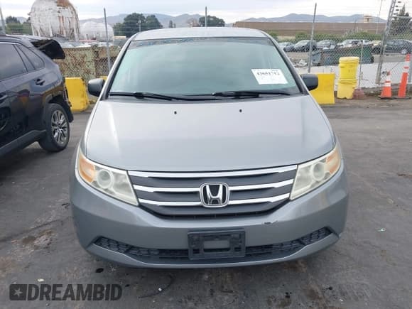 ✅ 2013 Honda Odyssey LX • VIN: 5FNRL5H22DB058782 • Lot: 43651712. Listed on IAAI with 132,798 mi. Free auction sales archive from the USA and detailed vehicle history report at DreamBid. Image 12.