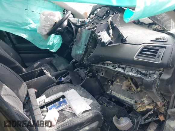 ✅ 2024 Subaru Ascent Limited • VIN: 4S4WMAUDXR3455768 • Lot: 42236821. Listed on IAAI with Not provided. Free auction sales archive from the USA and detailed vehicle history report at DreamBid. Image 5.