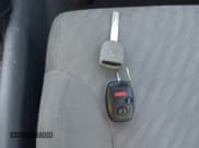 ✅ 2010 Honda Civic LX • VIN: 2HGFG1B61AH512118 • Lot: 43713793. Wystawiony na IAAI z przebiegiem 284 917 mil. Bezpłatny archiwum sprzedaży aukcyjnych z USA i szczegółowy raport historii pojazdu na DreamBid. Zdjęcie 9.