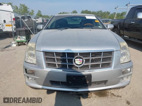 ✅ 2011 Cadillac STS RWD • VIN: 1G6DW6EDXB0122773 • Lot: 42783607. Wystawiony na IAAI z przebiegiem 140 838 mil. Bezpłatny archiwum sprzedaży aukcyjnych z USA i szczegółowy raport historii pojazdu na DreamBid. Zdjęcie 12.