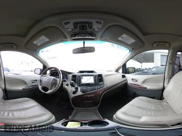 ✅ 2012 Toyota Sienna XLE • VIN: 5TDYK3DC8CS243544 • Lot: 43822359. Listed on IAAI with 138,152 mi. Free auction sales archive from the USA and detailed vehicle history report at DreamBid. Image 19.