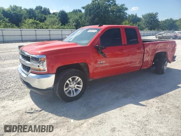 ✅ 2019 Chevrolet Silverado 1500 LT • VIN: 2GCRCPEC6K1160806 • Lot: 66342415. Wystawiony na Copart z przebiegiem 117 033 mil. Bezpłatny archiwum sprzedaży aukcyjnych z USA i szczegółowy raport historii pojazdu na DreamBid. Zdjęcie 1.