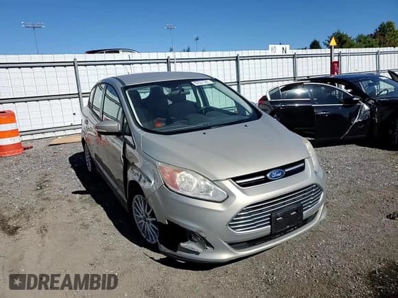 ✅ 2015 Ford C-Max SE • VIN: 1FADP5AU5FL111961 • Lot: 82557345. Wystawiony na Copart z przebiegiem 129 541 mil. Bezpłatny archiwum sprzedaży aukcyjnych z USA i szczegółowy raport historii pojazdu na DreamBid. Zdjęcie 14.