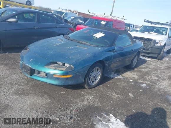 ✅ 1995 Chevrolet Camaro Z28 • VIN: 2G1FP32P5S2196335 • Лот: 41261378. Опубликован ранее на IAAI с пробегом 126 260 миль. Бесплатный доступ к архиву аукционных продаж из США и подробный отчёт об истории автомобиля на DreamBid. Изображение 16.