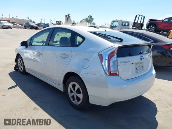 ✅ 2013 Toyota Prius One • VIN: JTDKN3DU4D5681023 • Лот: 43073362. Опубликован ранее на IAAI с пробегом 157 105 миль. Бесплатный доступ к архиву аукционных продаж из США и подробный отчёт об истории автомобиля на DreamBid. Изображение 3.
