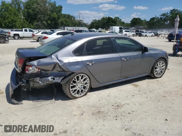 ✅ 2012 Volkswagen Passat S • VIN: 1VWAH7A37CC067029 • Lot: 53512515. Listed on Copart with 141,958 mi. Free auction sales archive from the USA and detailed vehicle history report at DreamBid. Image 3.