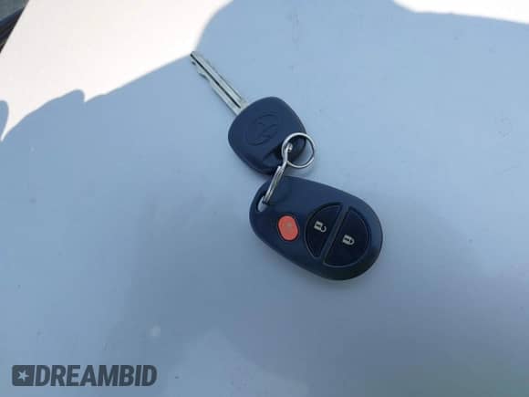 2009 Toyota Sienna CE z VIN 5TDZK23C49S288425, wystawiony jako IAAI lot #42725483 z przebiegiem 205 158 mil mil oraz . Historia ofert i sprzedaży dostępna na DreamBid. Obrazek 11.