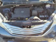 ✅ 2014 Toyota Sienna XLE • VIN: 5TDYK3DC1ES410278 • Lot: 92379565. Listed on Copart with 177,362 mi. Free auction sales archive from the USA and detailed vehicle history report at DreamBid. Image 12.