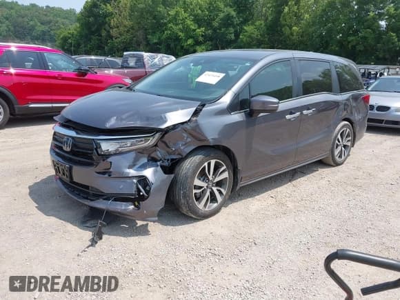 ✅ 2022 Honda Odyssey Touring • VIN: 5FNRL6H83NB023583 • Lot: 42425498. Listed on IAAI with Not provided. Free auction sales archive from the USA and detailed vehicle history report at DreamBid. Image 2.