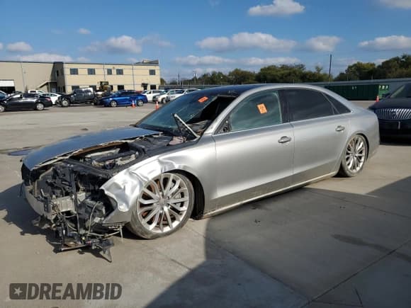 ✅ 2015 Audi A8 3.0T • VIN: WAU3GAFD4FN029499 • Lot: 90279555. Wystawiony na Copart z przebiegiem Nie podano. Bezpłatny archiwum sprzedaży aukcyjnych z USA i szczegółowy raport historii pojazdu na DreamBid. Zdjęcie 1.