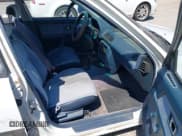 ✅ 1991 Honda Civic DX • VIN: 1HGED3642ML050247 • Lot: 42990184. Wystawiony na IAAI z przebiegiem 188 979 mil. Bezpłatny archiwum sprzedaży aukcyjnych z USA i szczegółowy raport historii pojazdu na DreamBid. Zdjęcie 5.