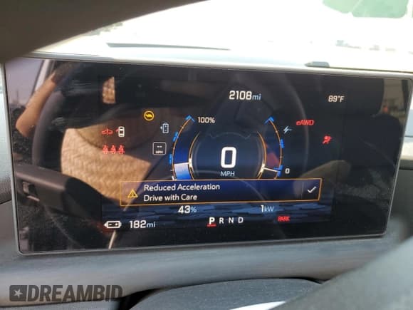 ✅ 2025 Chevrolet Silverado 1500 • VIN: 1GC10VED8SU407234 • Лот: 70899655. Опубликован ранее на Copart с пробегом 2 108 миль. Бесплатный доступ к архиву аукционных продаж из США и подробный отчёт об истории автомобиля на DreamBid. Изображение 9.