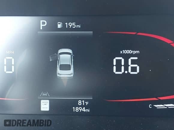 2025 Hyundai Elantra SEL Sport with VIN KMHLM4DGXSU992610, listed as a IAAI auction lot 43319490 with 1,894 mi miles and . Bid and sale history available at DreamBid. Image 15.