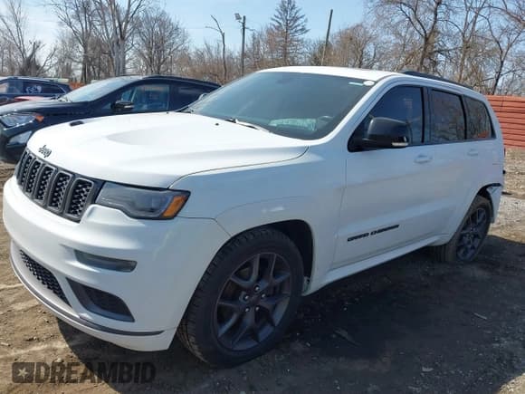 ✅ 2020 Jeep Grand Cherokee Limited • VIN: 1C4RJFBG9LC305386 • Lot: 41838821. Wystawiony na IAAI z przebiegiem Nie podano. Bezpłatny archiwum sprzedaży aukcyjnych z USA i szczegółowy raport historii pojazdu na DreamBid. Zdjęcie 2.