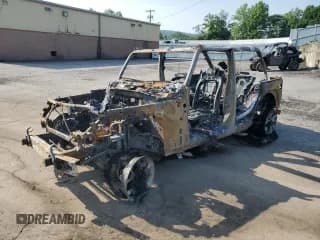 ✅ 2021 Jeep Wrangler Unlimited Sport S • VIN: 1C4HJXDG6MW535983 • Лот: 60257415. Опубликован ранее на Copart с пробегом Не указан. Бесплатный доступ к архиву аукционных продаж из США и подробный отчёт об истории автомобиля на DreamBid. Изображение 1.